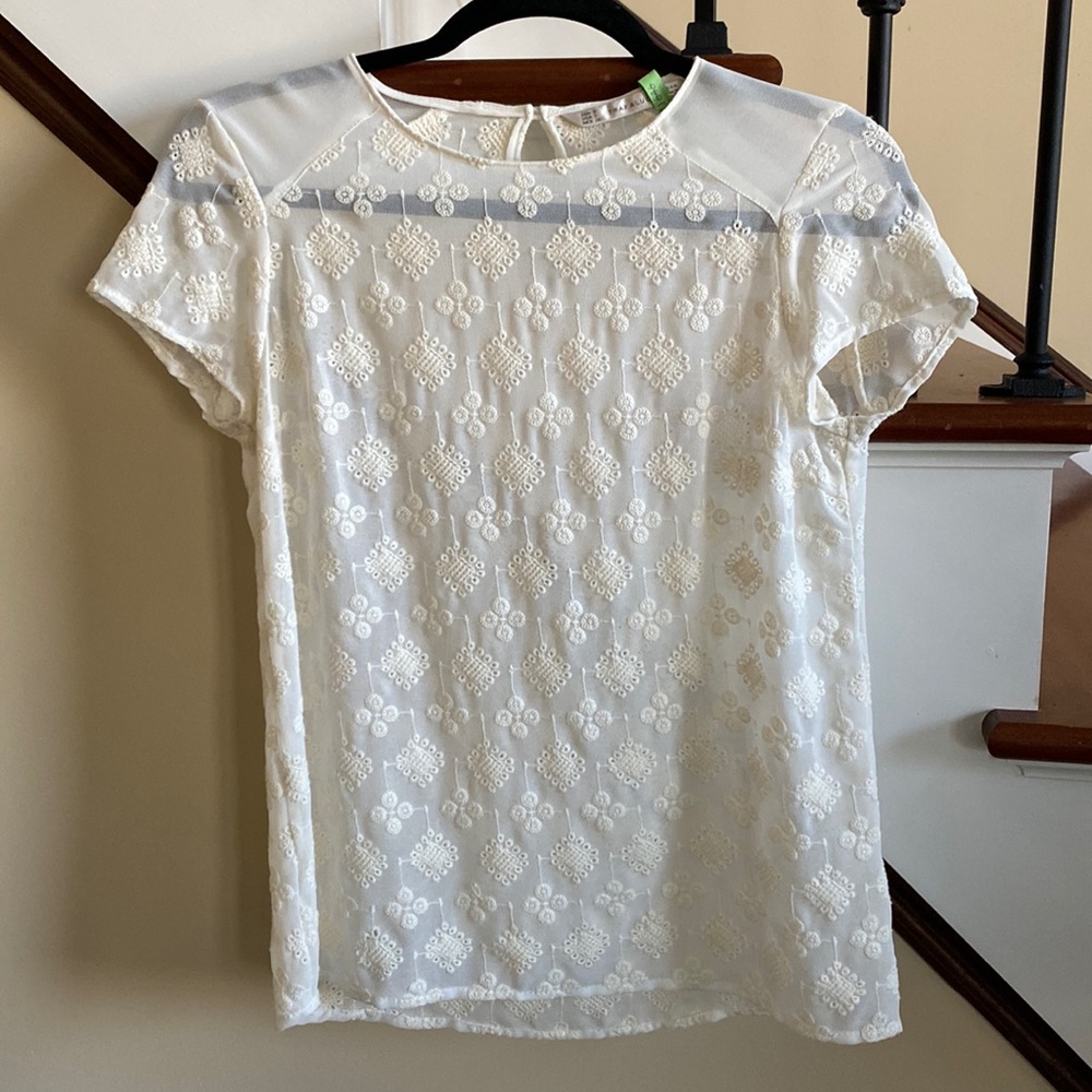 Trafaluc Zara 🔥 Off White Sheer Short Sleeve Shirt Sz S